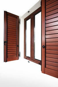 alluminio_finestre_main_finestre